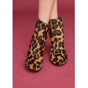 Matisse Grove Leopard Calf Hair Ankle Boots Anthropologie Womens 8.5 Chic
